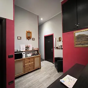 Couette-café Quintino, Rome