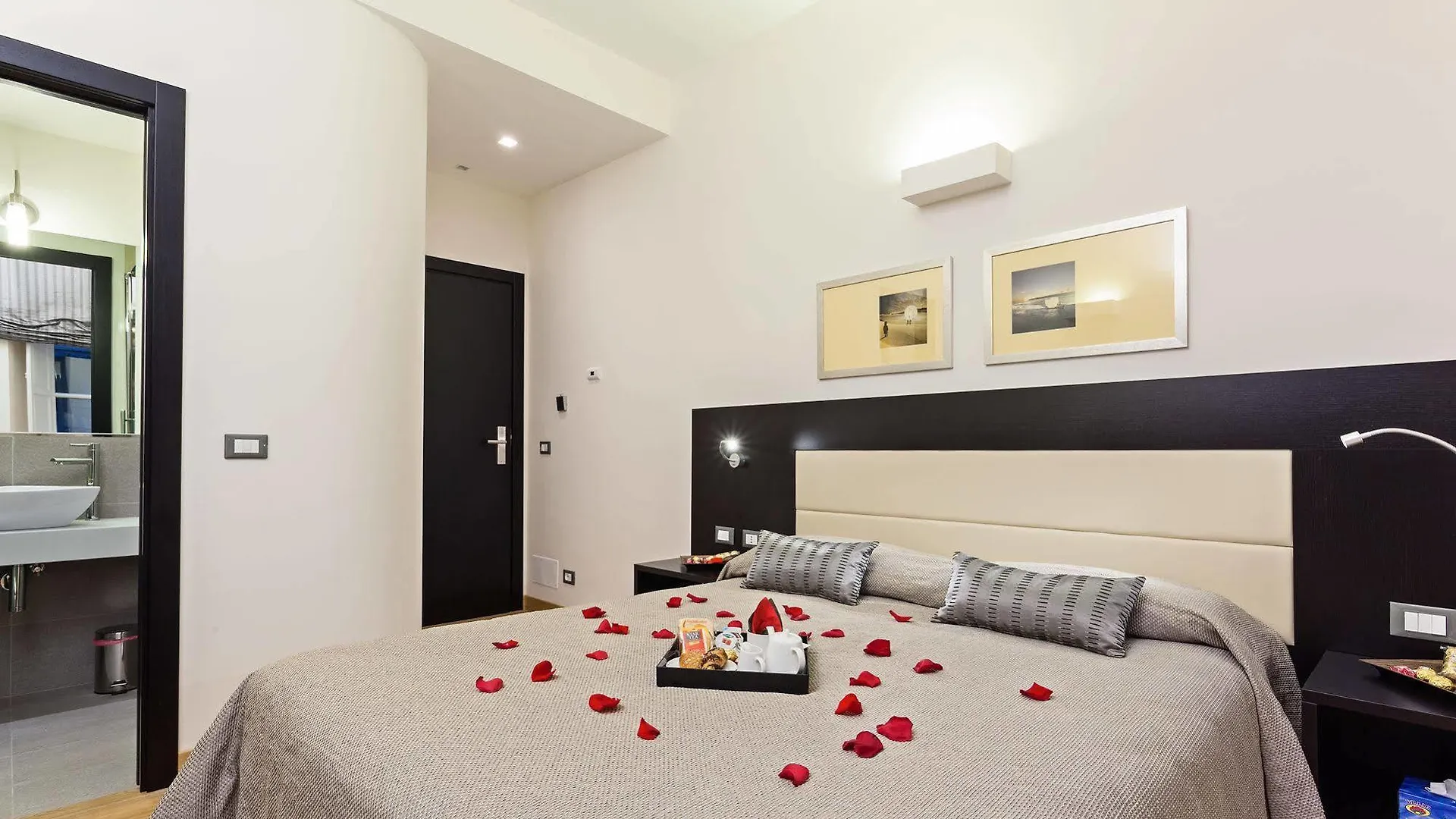 Domus Best Guest House 2*, Rome Italy
