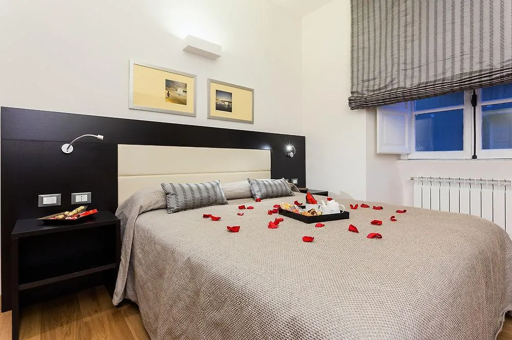 Domus Best Guest House