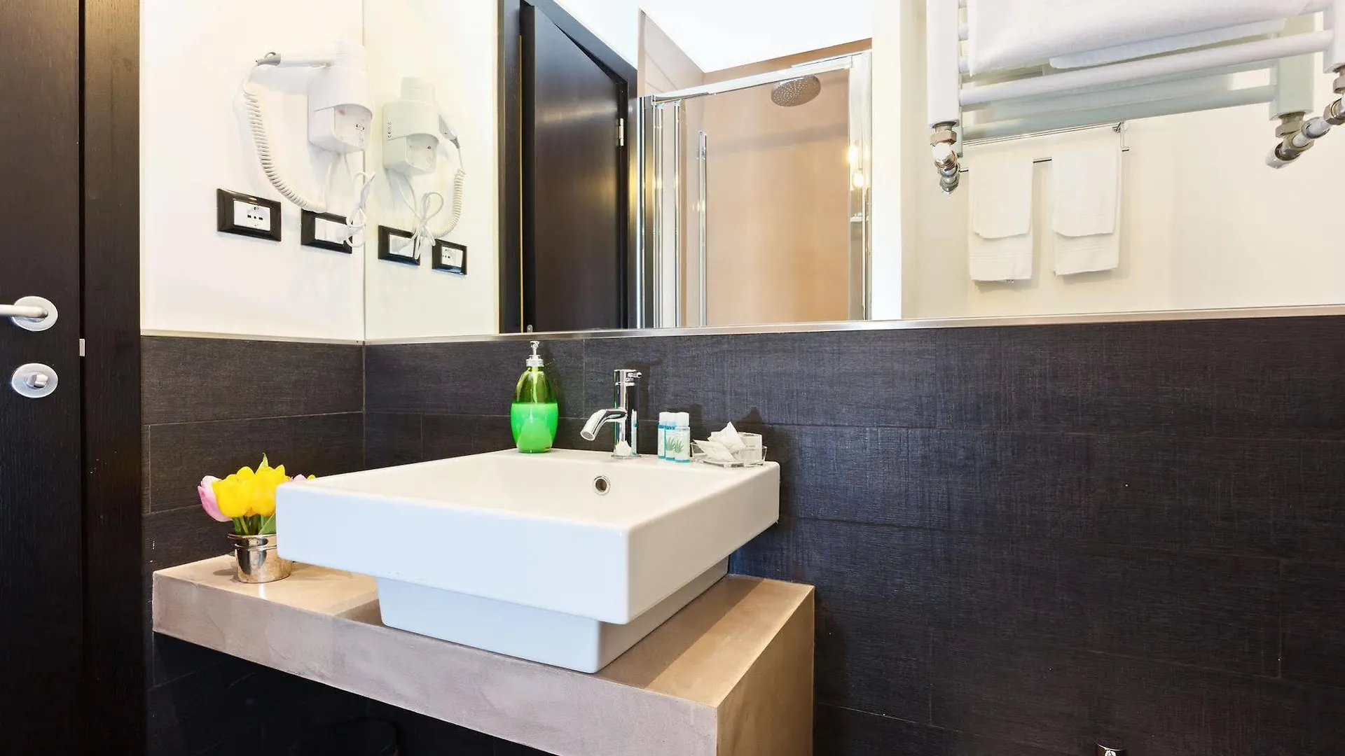 Domus Best Guest House Italy
